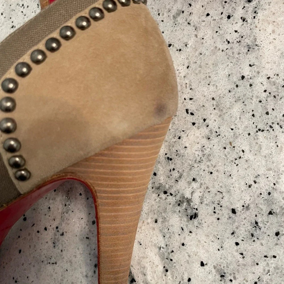 Christian Louboutin Beige Peep-Toe Heels with Red Soles - Picture 7 of 13